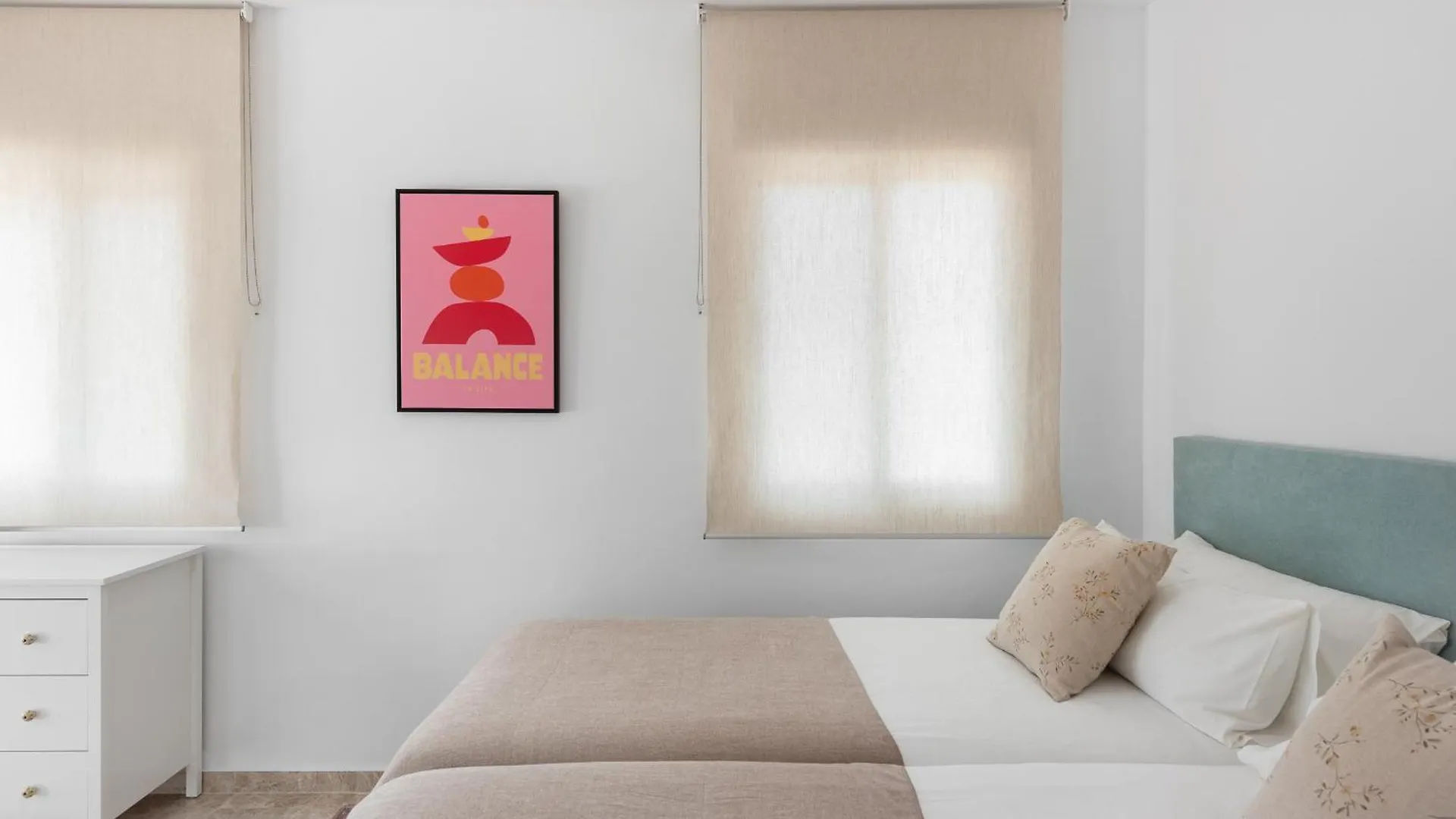 Stylish 2-Bedroom Penthouse In Nueva Andalucia 马尔韦利亚 公寓