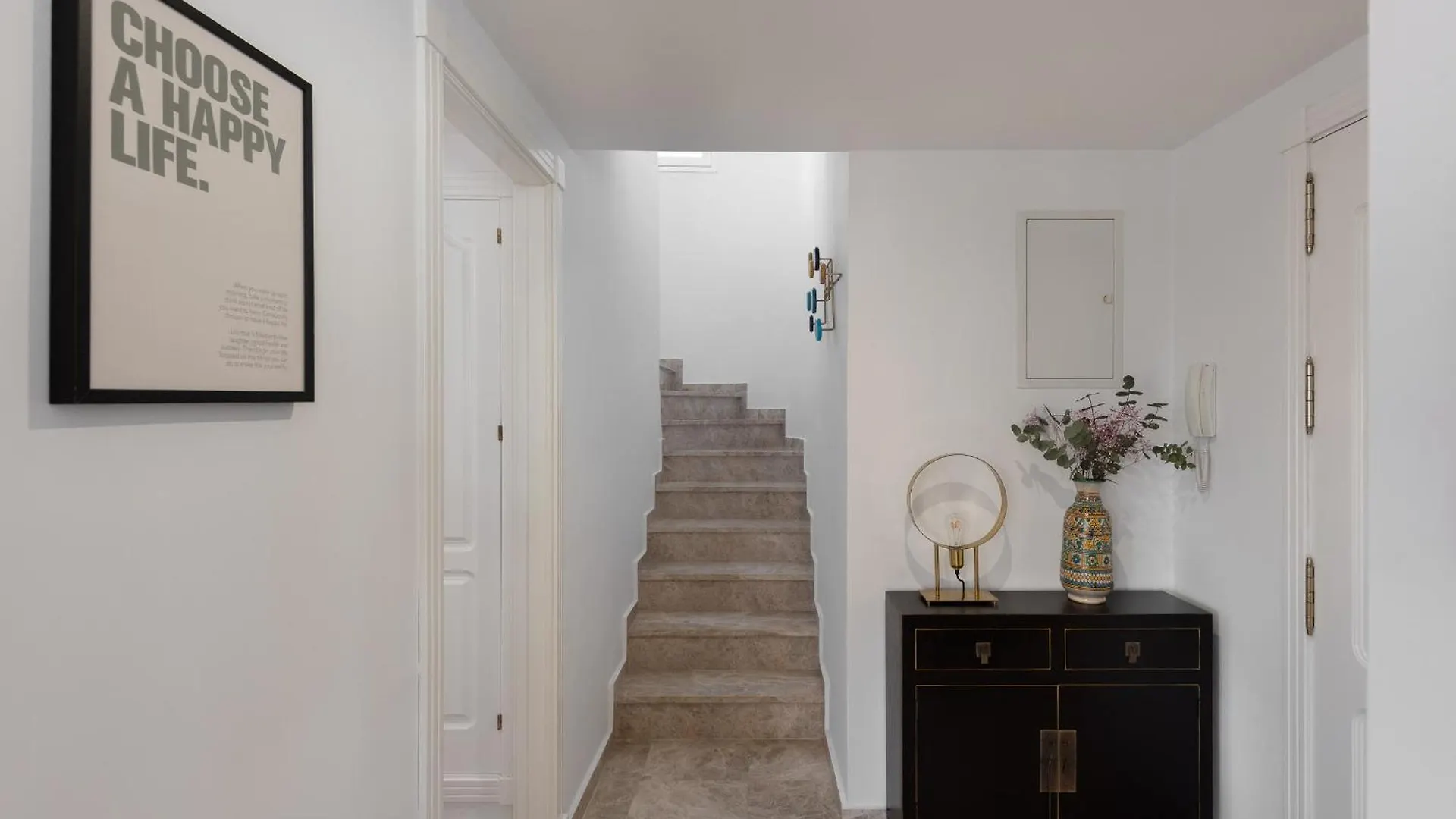 Stylish 2-Bedroom Penthouse In Nueva Andalucia 马尔韦利亚 0*,