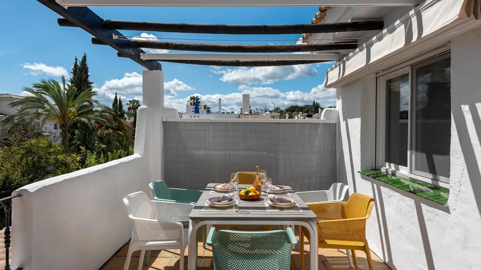 公寓 Stylish 2-Bedroom Penthouse In Nueva Andalucia 马尔韦利亚 西班牙